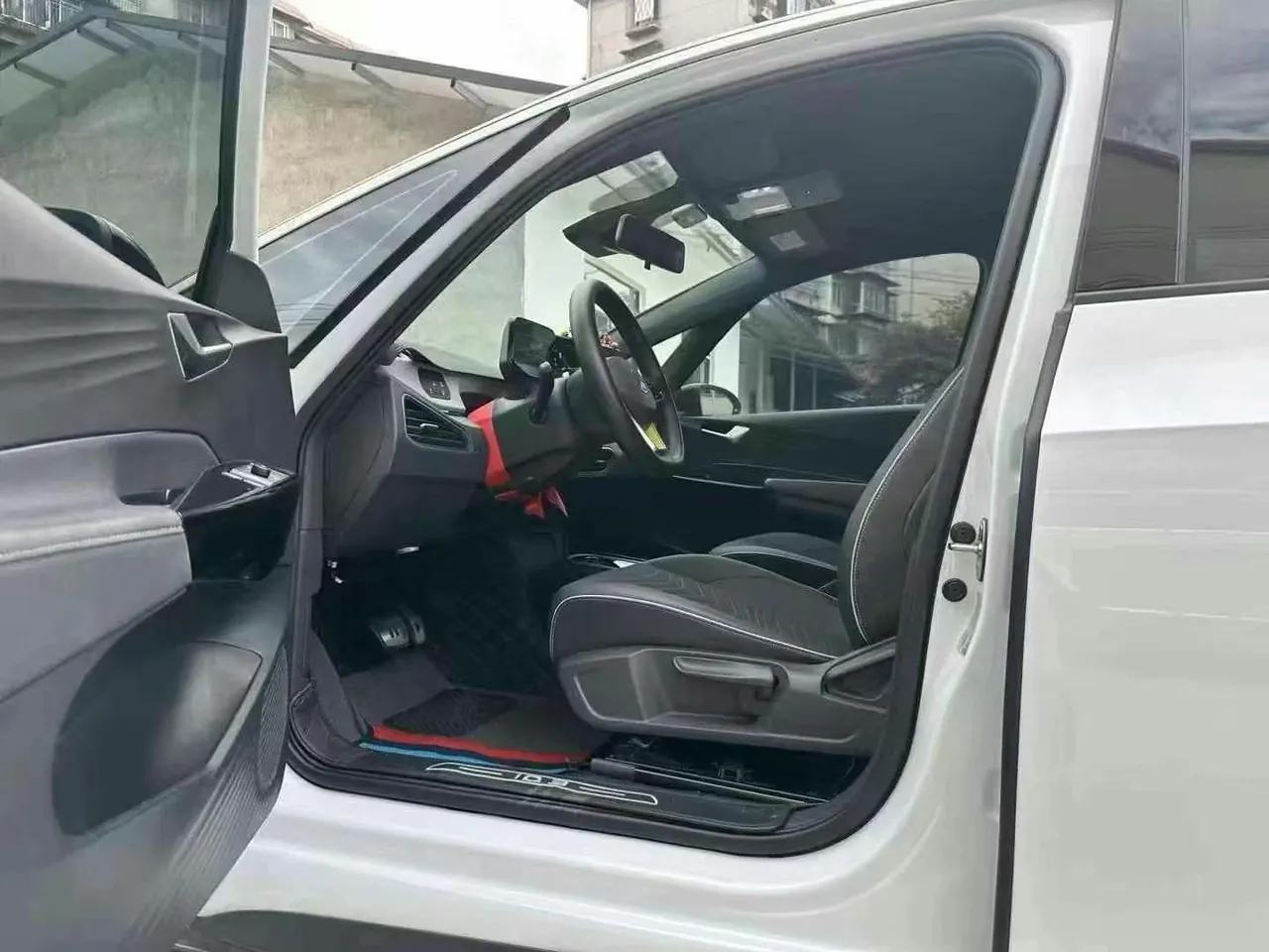 Volkswagen 2023 ID. 3 Upgraded Pure Smart Edition, Automatic Transmission 6