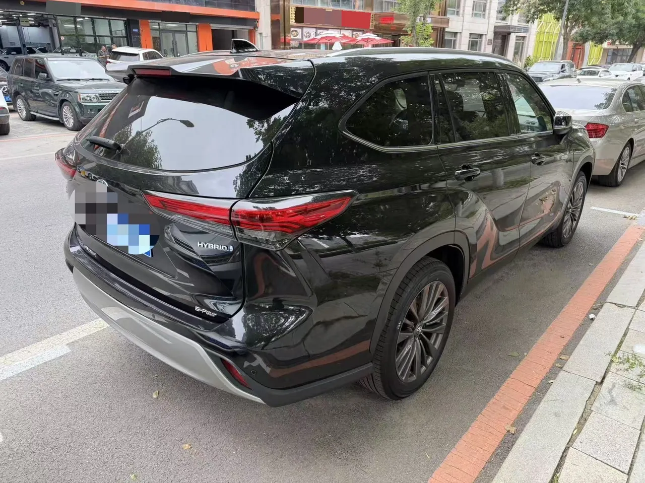 Toyota 2023 Highlander Dual Engine 2.5 Stepless Intelligent Electric Hybrid Four-wheel Drive Elite Edition 7-seat PLUS Edition Automatic Gear 8