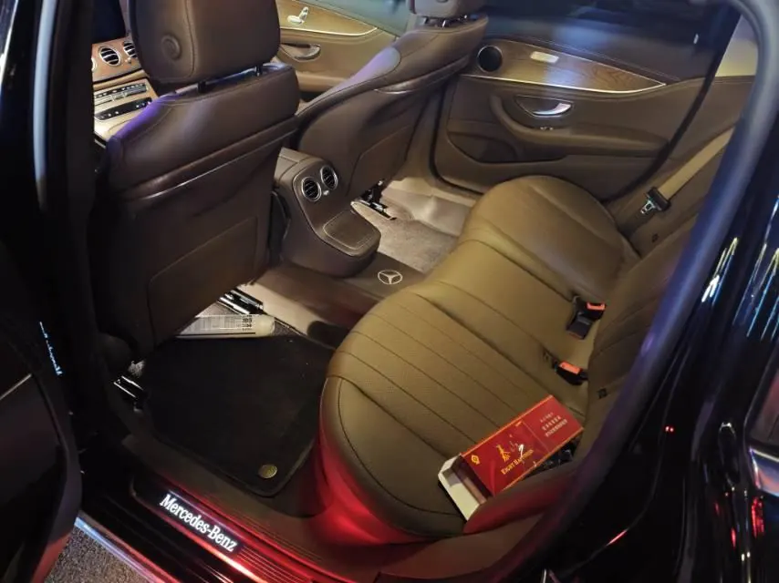 Mercedes Benz E Class 2023 E 260 L 2.0T Automatic 3