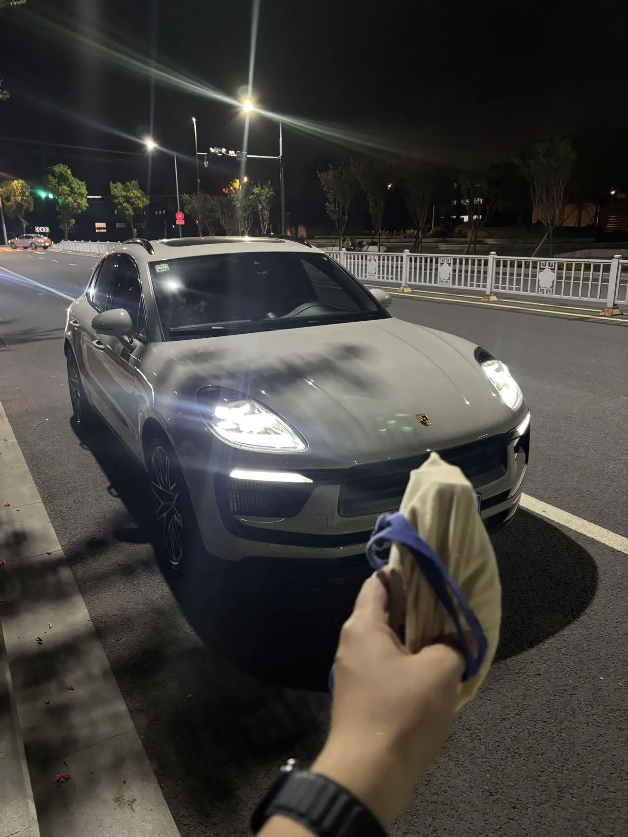 Porsche Macan (Imported) 2023 Macan S 2.9T Automatic 3