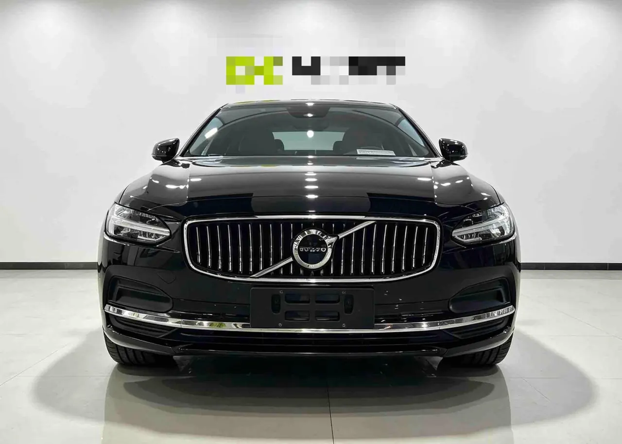Volvo 2024 S90 48V 2.0T B5 Zhiyuan Deluxe Edition Automatic Gear 2