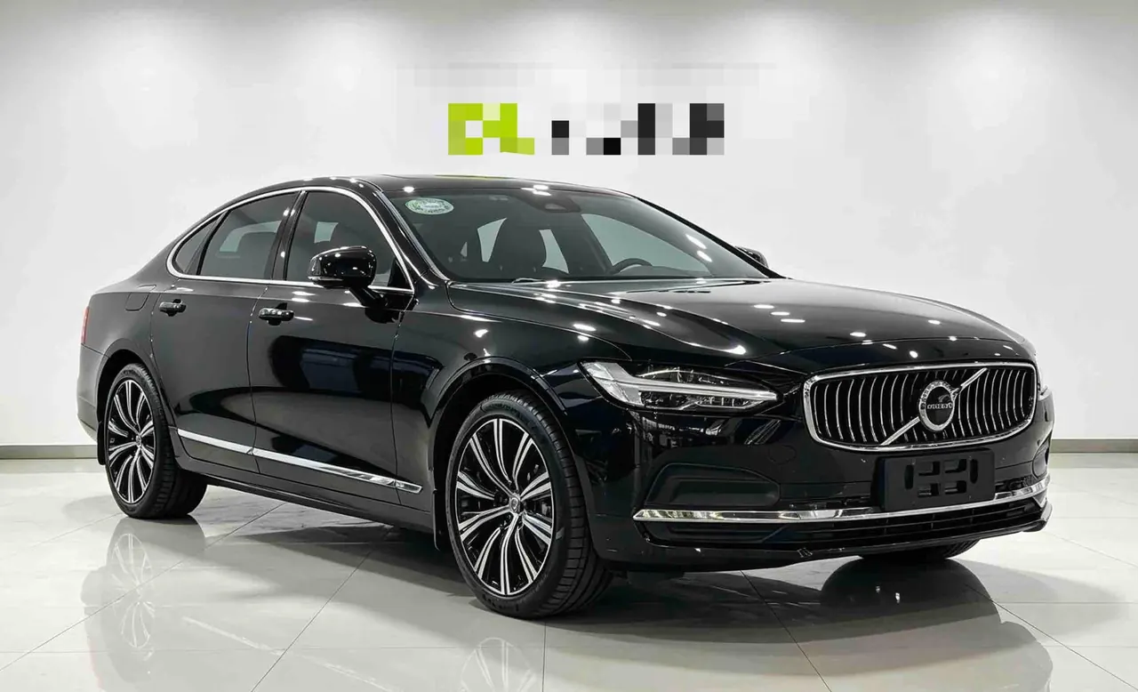 Volvo 2024 S90 48V 2.0T B5 Zhiyuan Deluxe Edition Automatic Gear 4