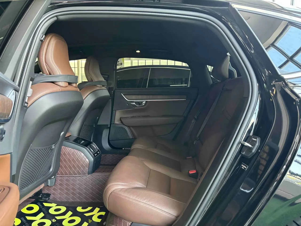 Volvo 2024 S90 48V 2.0T B5 Zhiyuan Deluxe Edition Automatic Gear 7