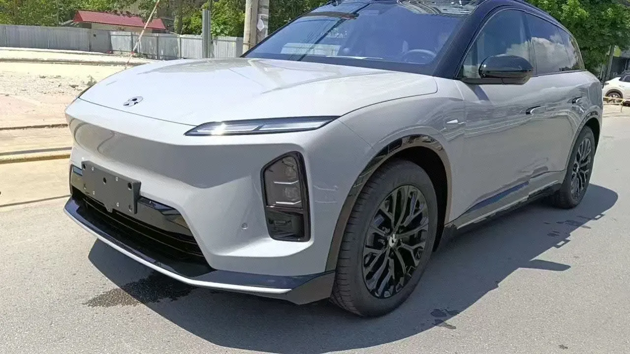 NIO 2026 ES 6 100kWh automatic gear - View 1