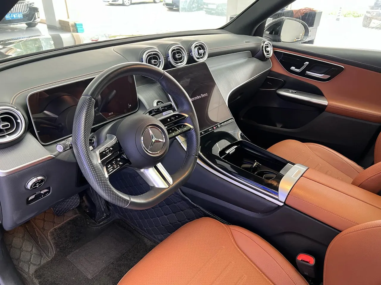 Mercedes Benz 2023 GLC 260 L 4MATIC 48V 2.0T Luxury 5-seat (Modified) Automatic Gear 7