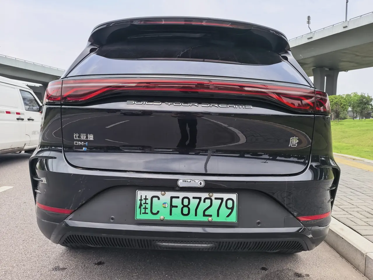 BYD Tang New Energy 2023 Tang DM-i 1.5T Stepless 112KM Champion Edition Exclusive Automatic Gear 2