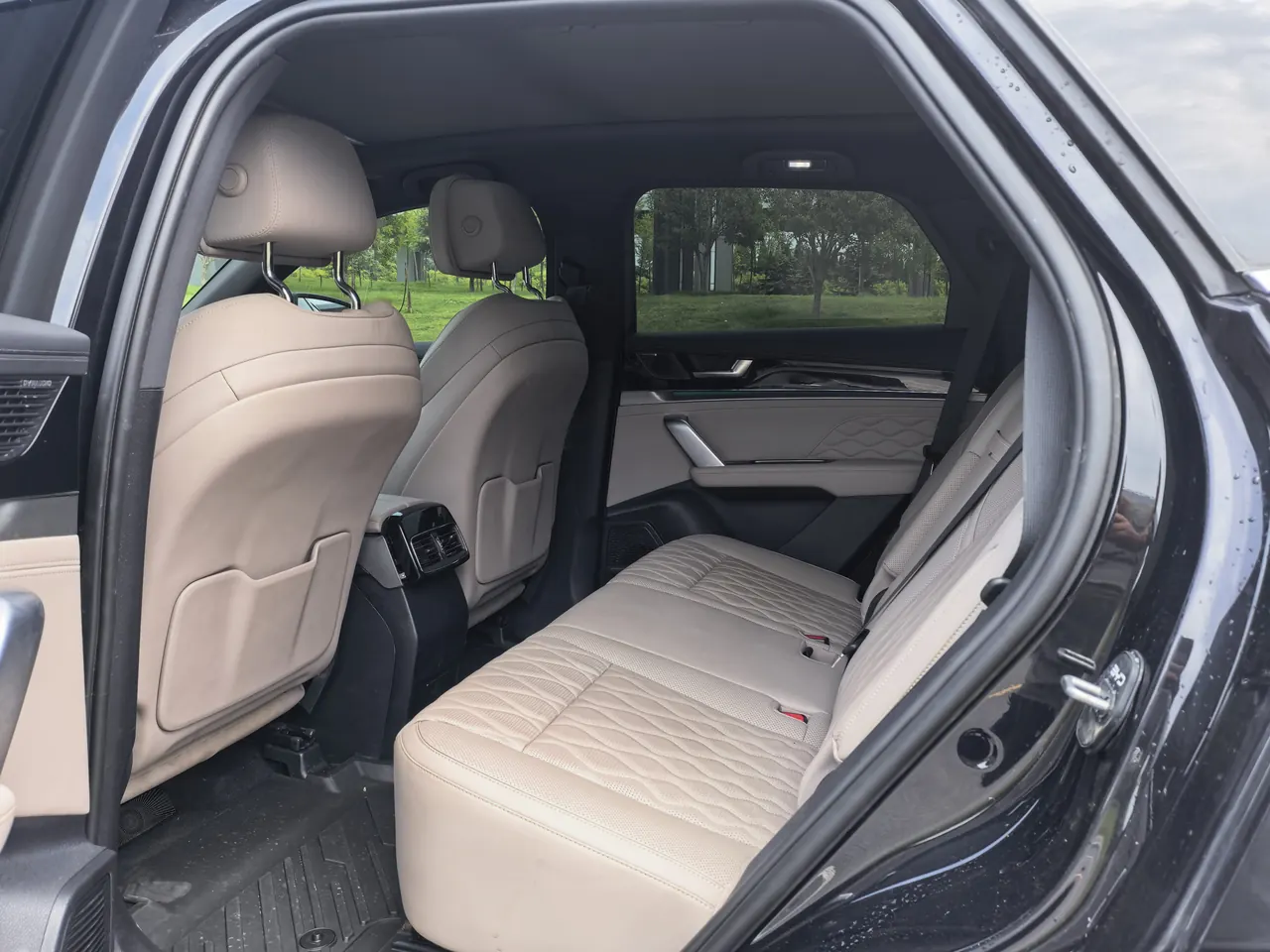 BYD Tang New Energy 2023 Tang DM-i 1.5T Stepless 112KM Champion Edition Exclusive Automatic Gear 7