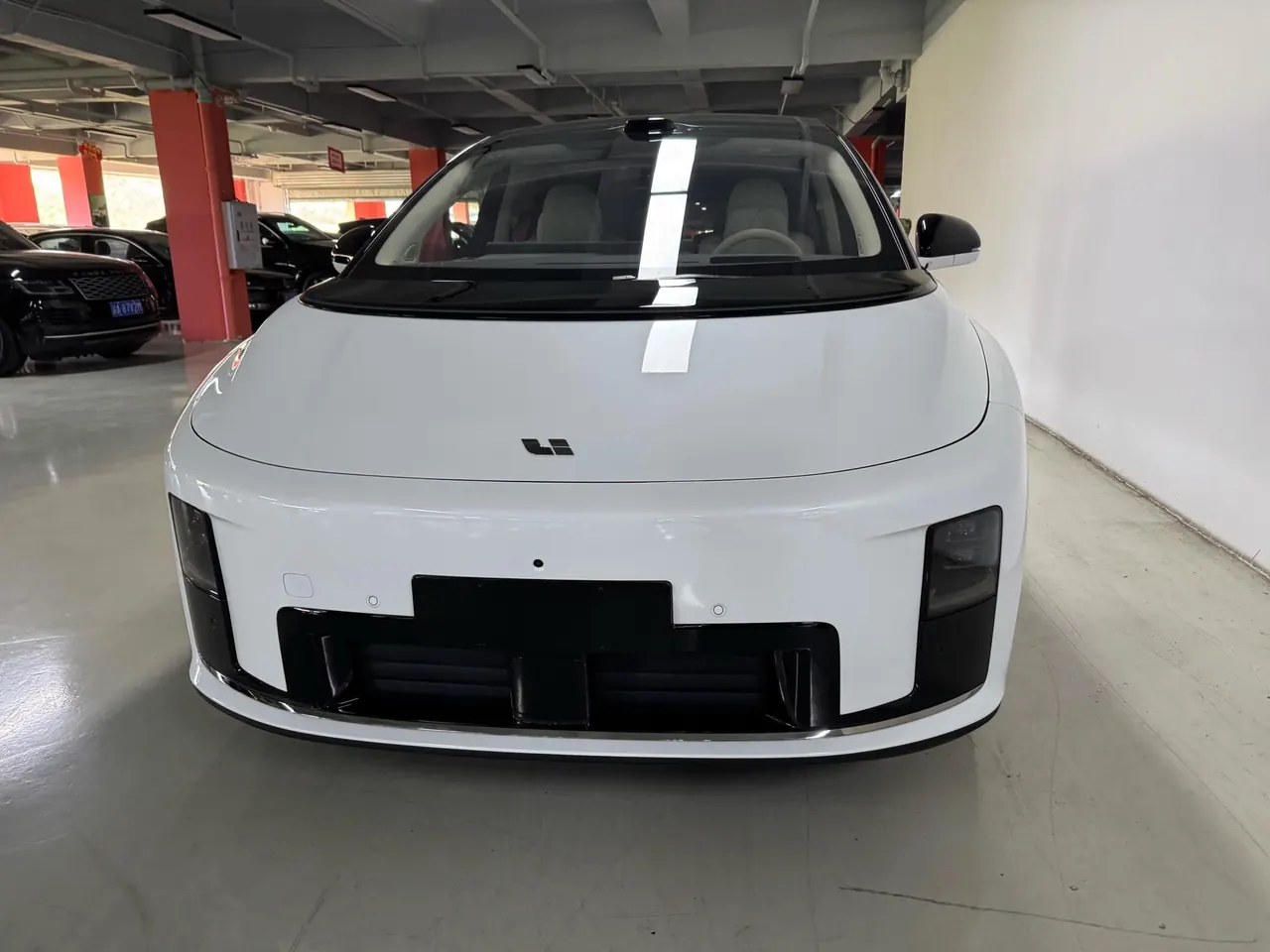 Li 2026 i8 Rear Drive Long Endurance Automatic Transmission 2