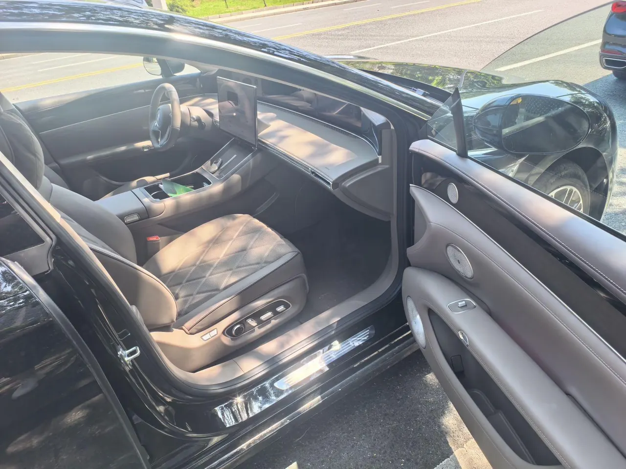 Luxeed 2026 S9 Max rear drive 37kWh automatic gear 5