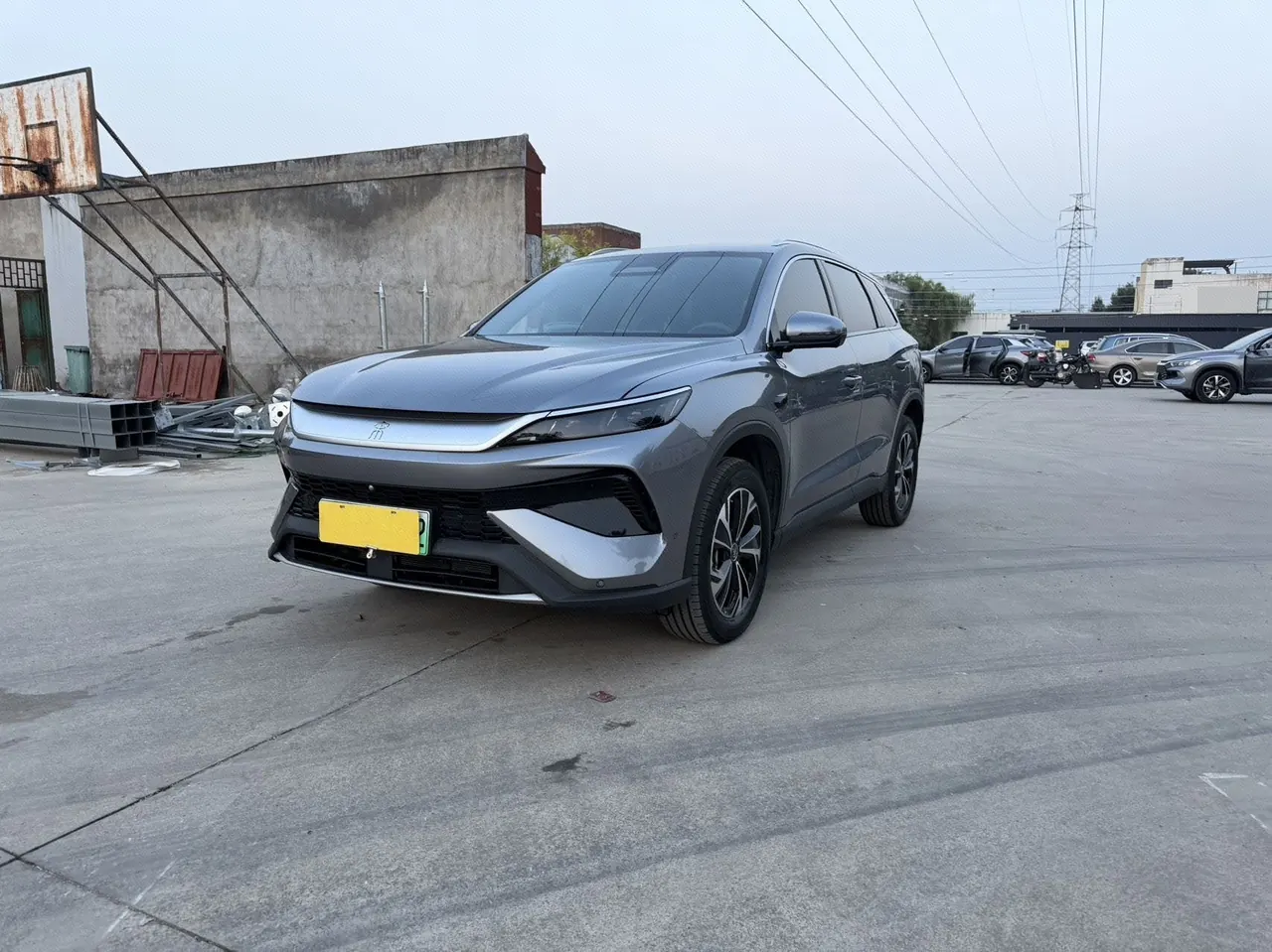 BYD Song Pro New Energy 2026 Song Pro DM-i 1.5 Stepless 133KM Excellent Automatic Gear - View 1