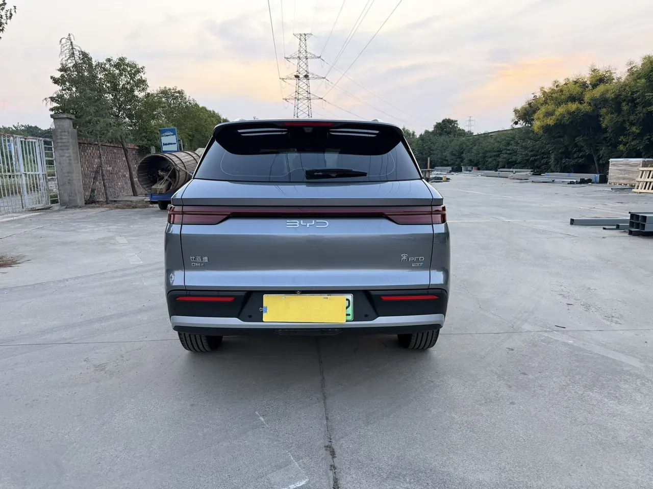 BYD Song Pro New Energy 2026 Song Pro DM-i 1.5 Stepless 133KM Excellent Automatic Gear 8