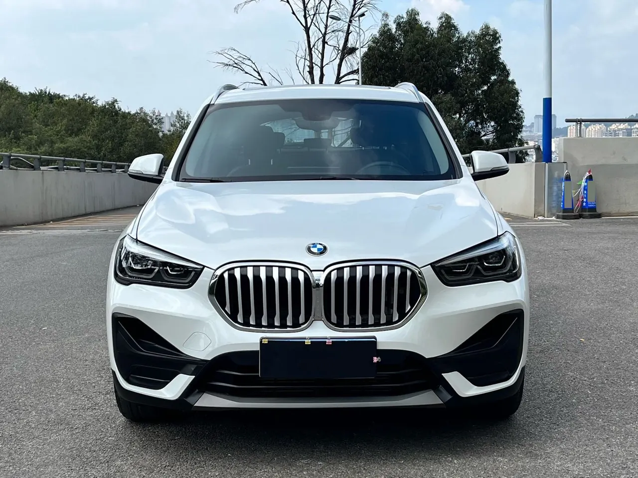BMW 2022 X1 sDrive25Li 2.0T Leading Automatic Gear 2