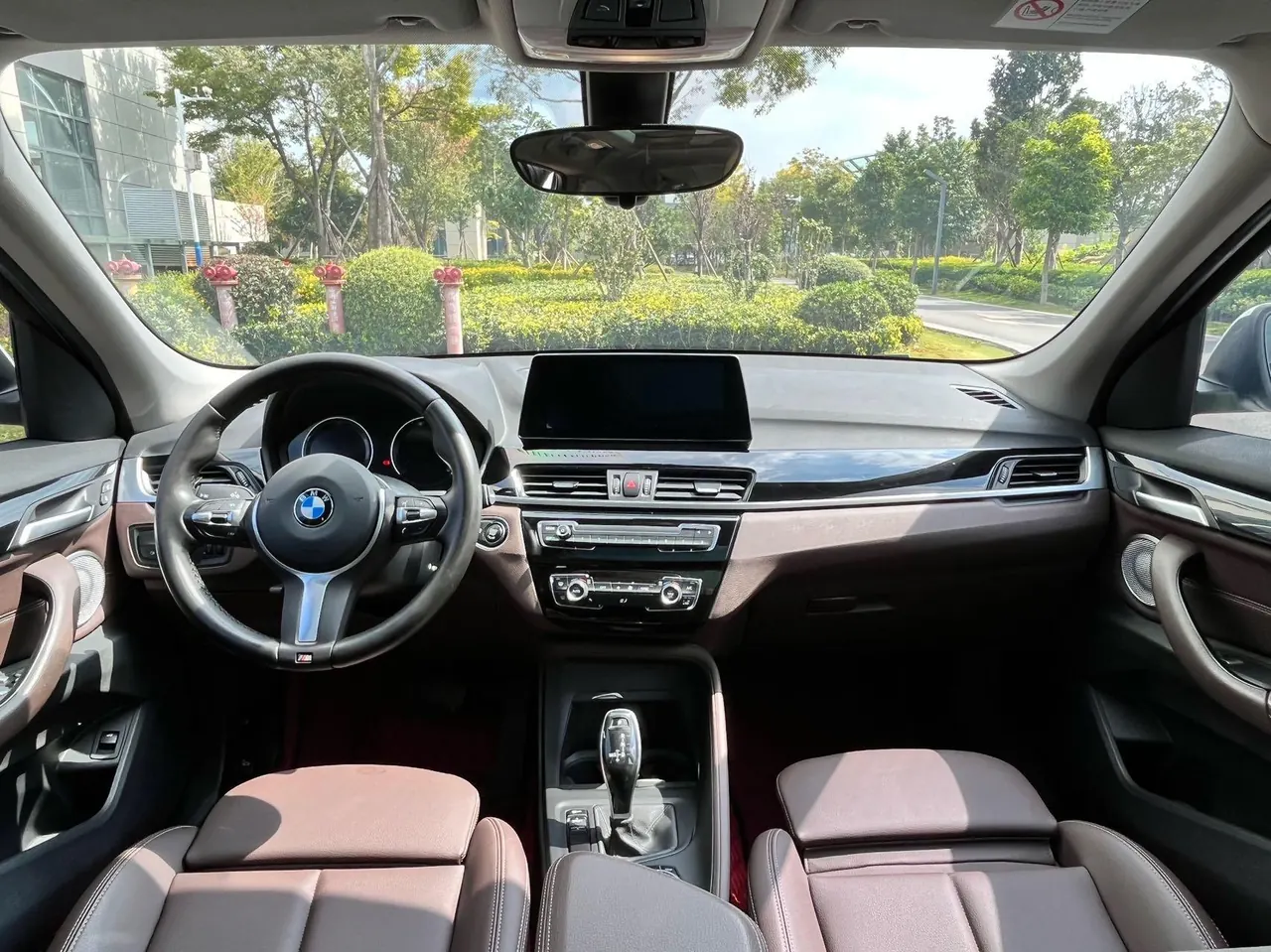 BMW 2022 X1 sDrive25Li 2.0T Leading Automatic Gear 6