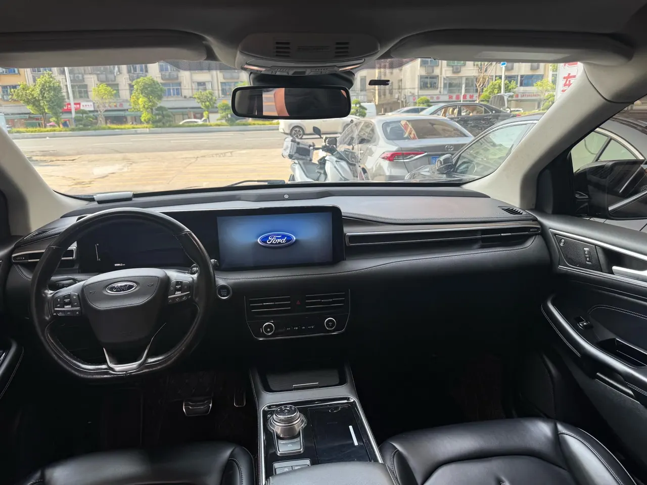 Ford 2021 Ruijie PLUS 2.0T EcoBoost 12250.00g Drive Hao Rui 7-seat Automatic Gear 9