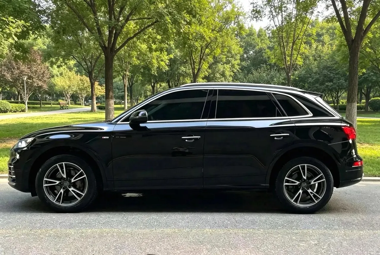 Audi 2020 Q5L 2.0TFSI 40TFSI Enjoy Fashion (Modified) Automatic Gear 3