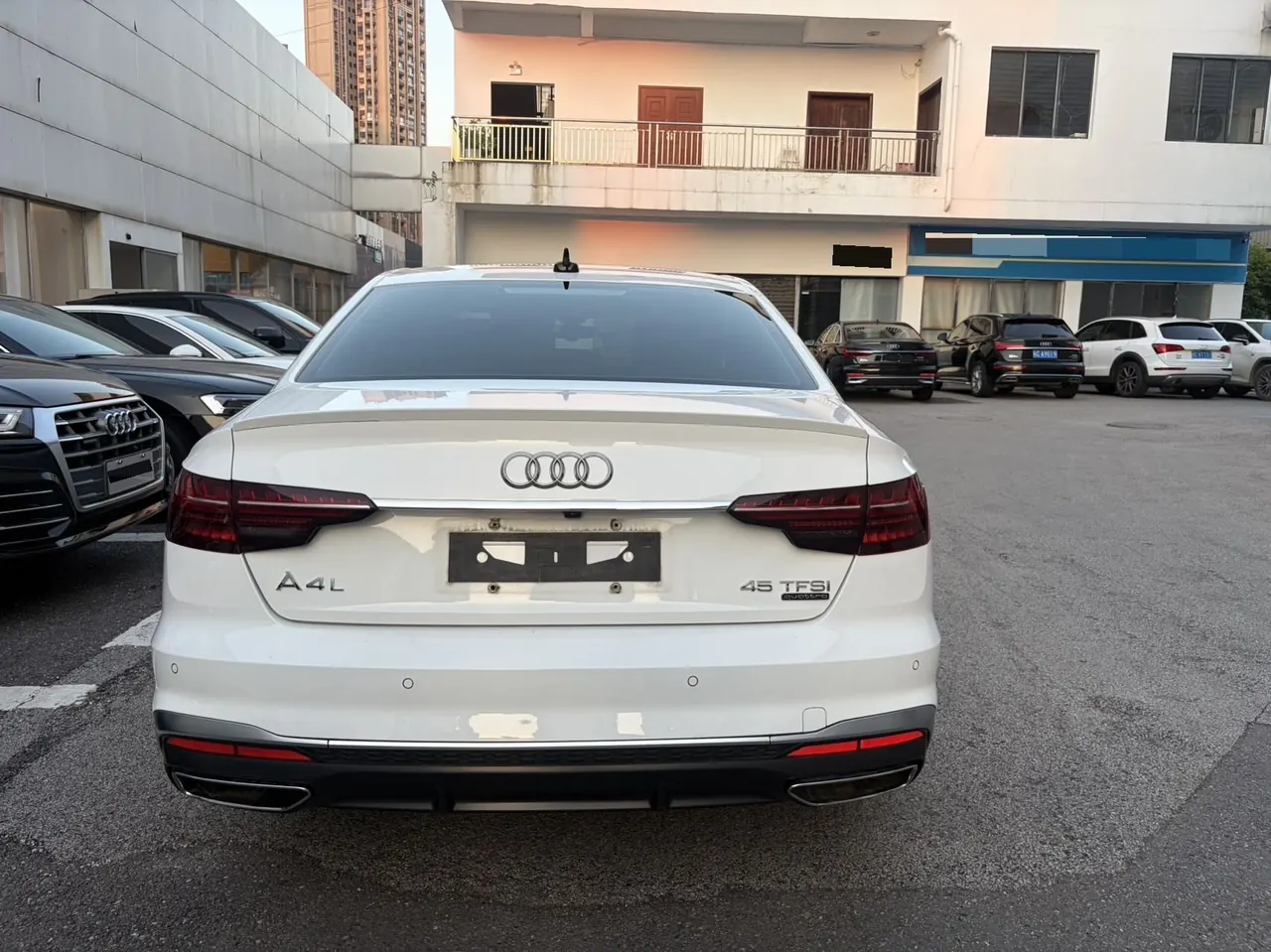Audi 2020 A4L 2.0TFSI 45TFSI Quattro Selected Dynamic Automatic 8