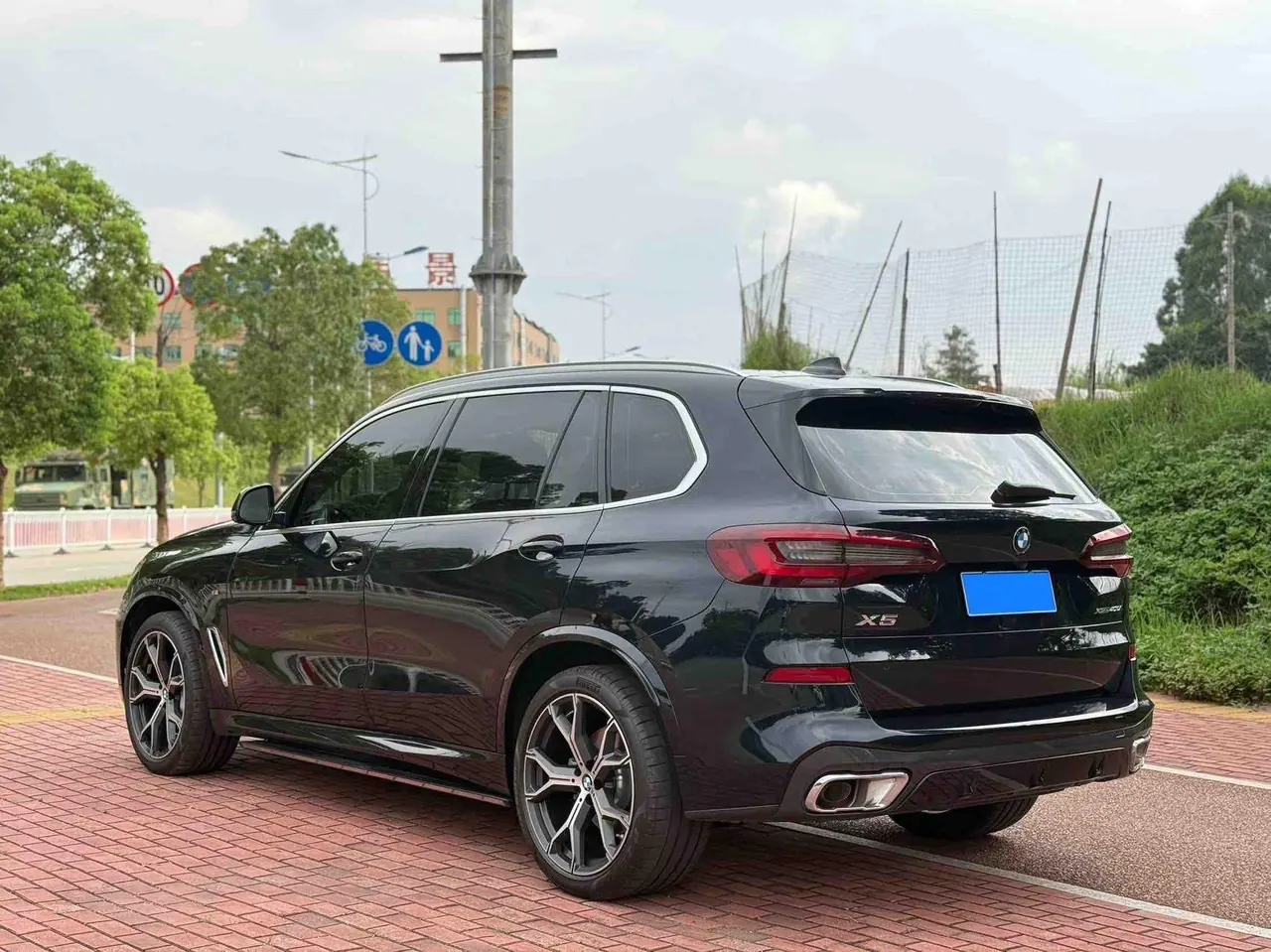BMW 2022 X5 xDrive 40Li 48v 3.0T M sports suit automatic gear 9