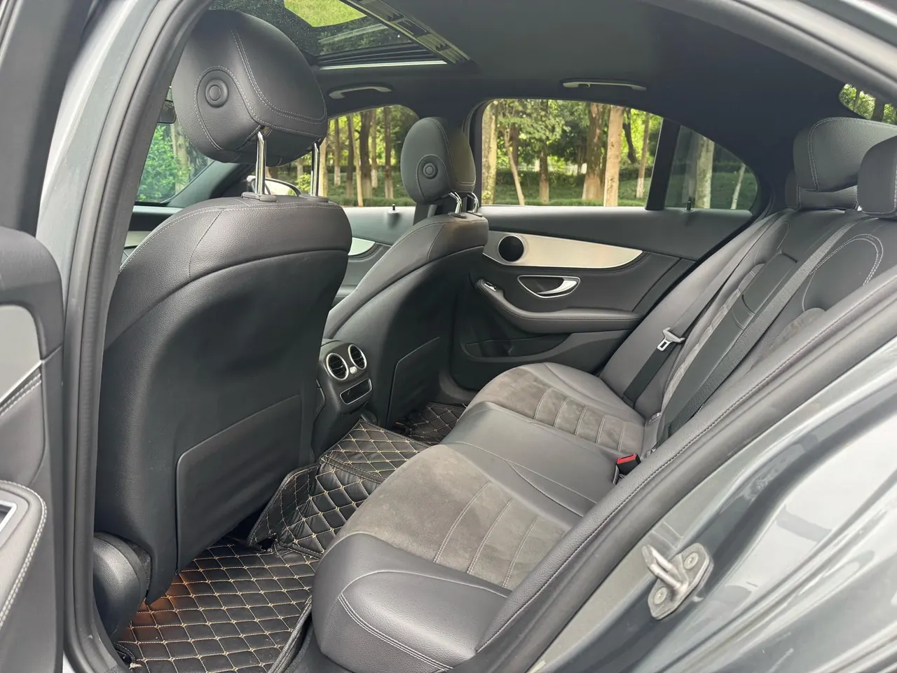 Mercedes Benz Class C 2020 C 260 4MATIC 48V 1.5T Sports Edition (Modified) Automatic Gear 6