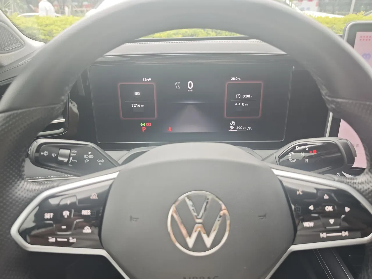 Volkswagen 2024 Magotan 2.0TSI 380TSI Extreme Edition Automatic 3