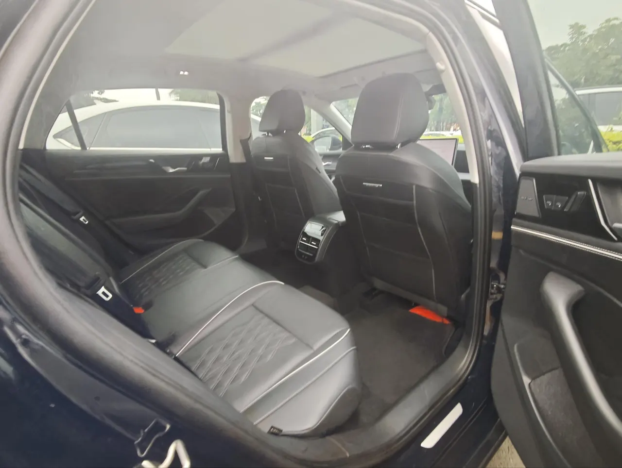 Volkswagen 2024 Magotan 2.0TSI 380TSI Extreme Edition Automatic 5