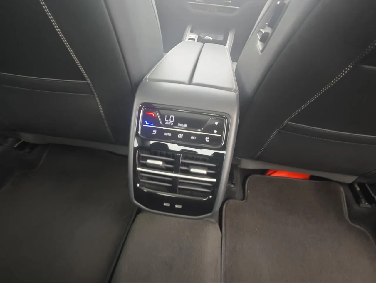 Volkswagen 2024 Magotan 2.0TSI 380TSI Extreme Edition Automatic 6