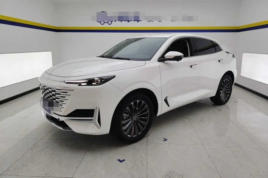 ChangAn 2021 UNI-K 2.0T Excellent Automatic - View 1