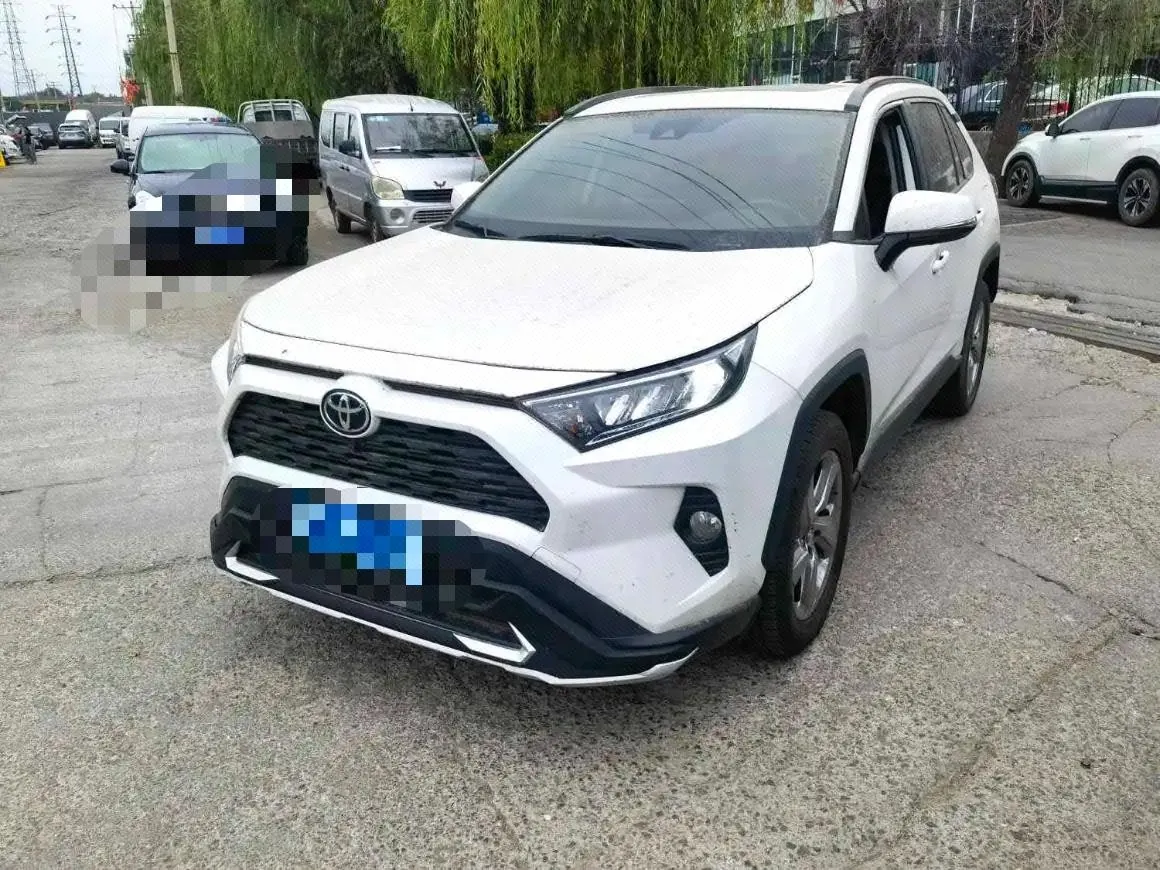 Toyota 2021 RAV4 Rongbo 2.0 Stepless Two-Drive Fashion Edition Automatic Gear - View 1