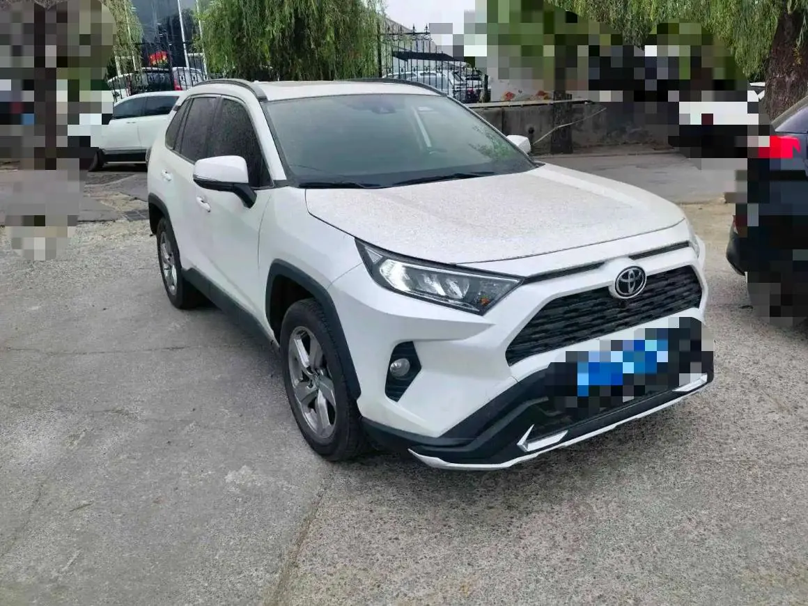 Toyota 2021 RAV4 Rongbo 2.0 Stepless Two-Drive Fashion Edition Automatic Gear 3