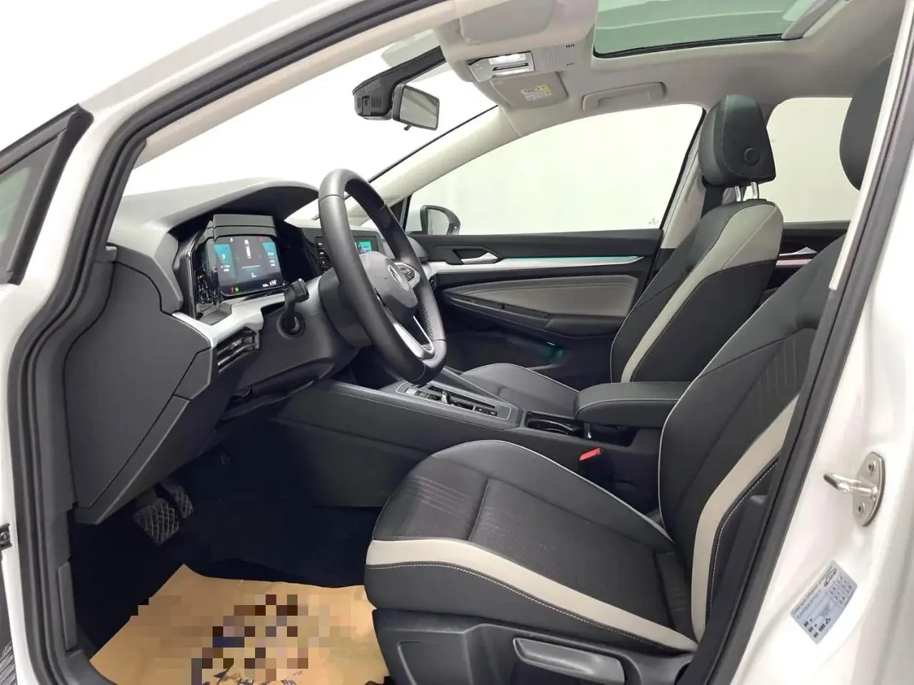 Volkswagen 2021 Golf 8 PRO 1.4TSI 280TSI Automatic 4