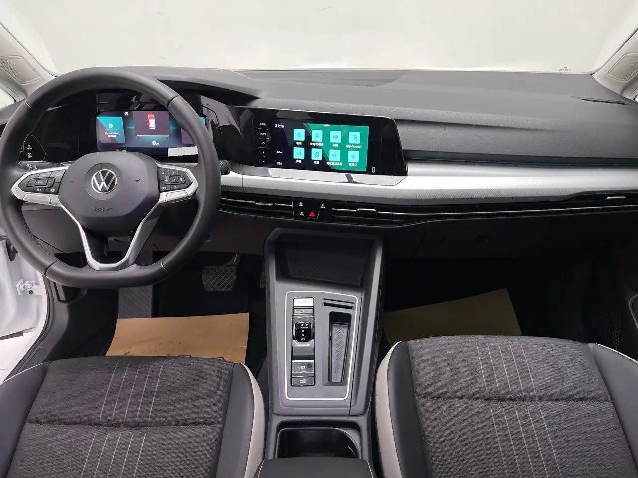 Volkswagen 2021 Golf 8 PRO 1.4TSI 280TSI Automatic 6