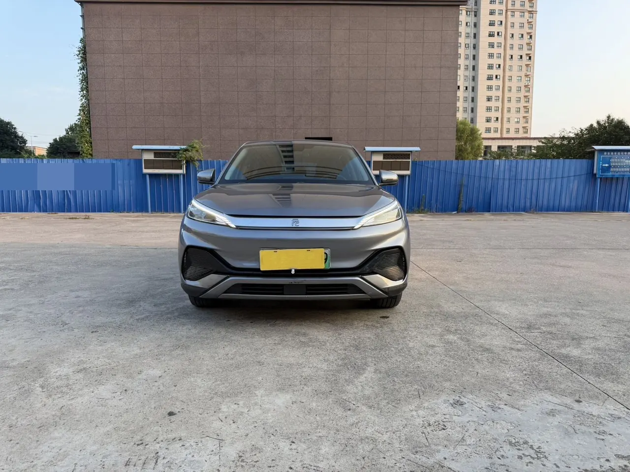BYD yuan PLUS 2022 yuan PLUS 430KM luxury automatic gear 2