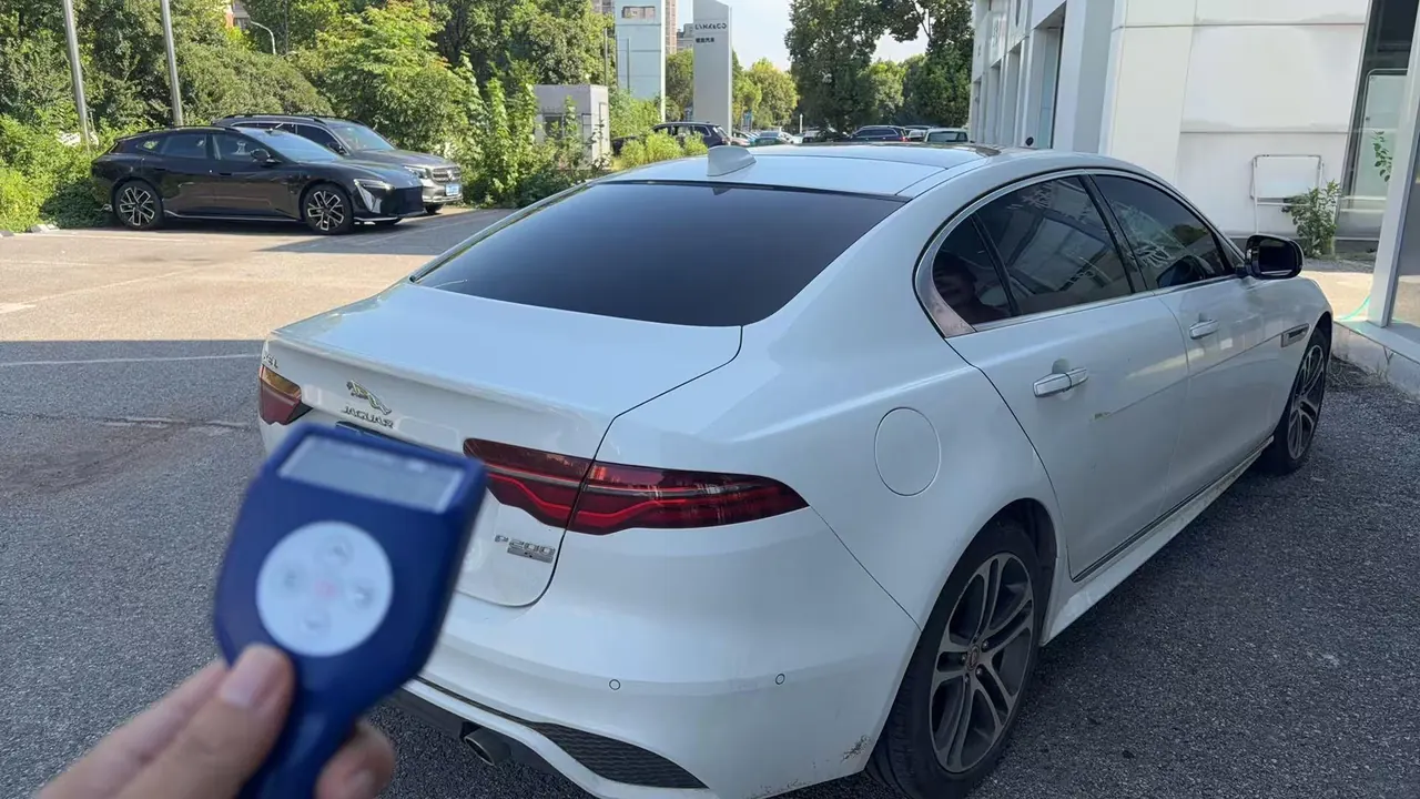 Jaguar 2020 XEL 2.0T 200PS R-DYNAMIC S Enterprising Sports Edition Automatic Gear 3