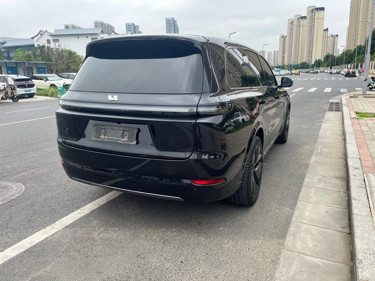 Li 2024 L9 Ultra automatic gear 7