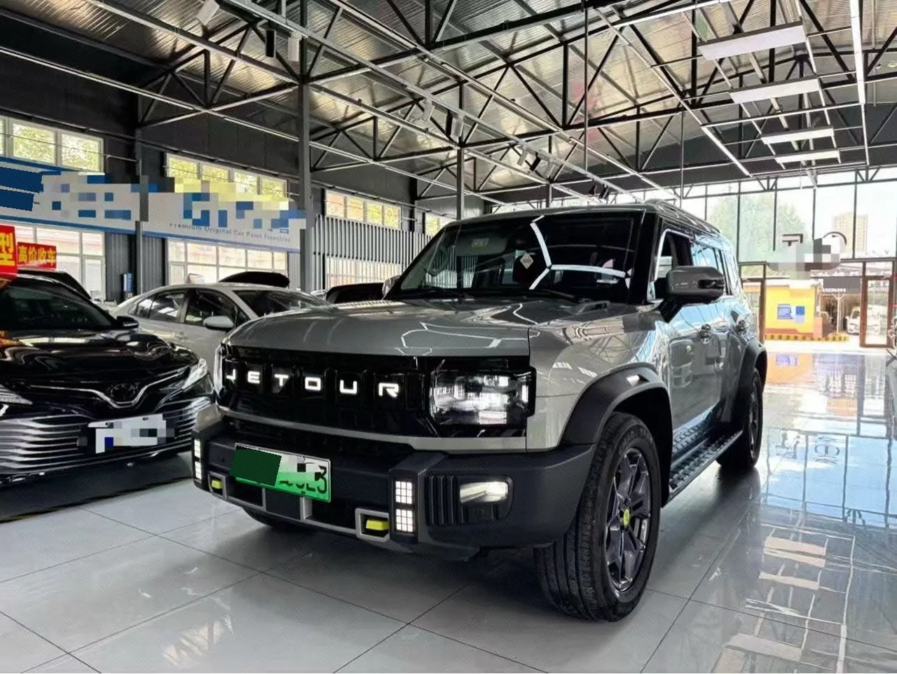 Jetour 2024 ShanHai T2 C- DM 1.5T 129KM Yuan Ye Edition Automatic Gear - View 1
