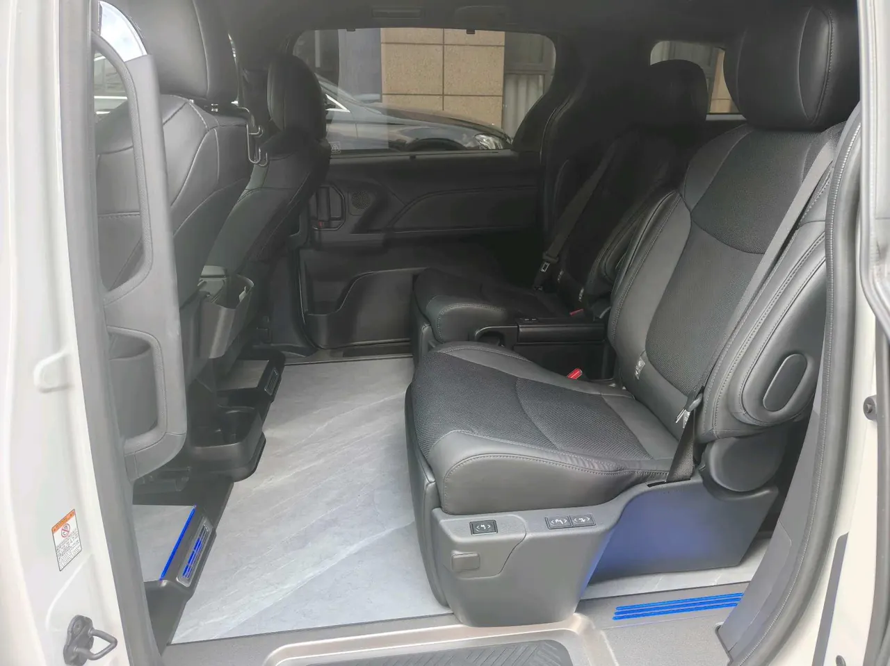 Toyota 2024 Sai 2.5 Stepless Premium Edition Automatic Gear 6
