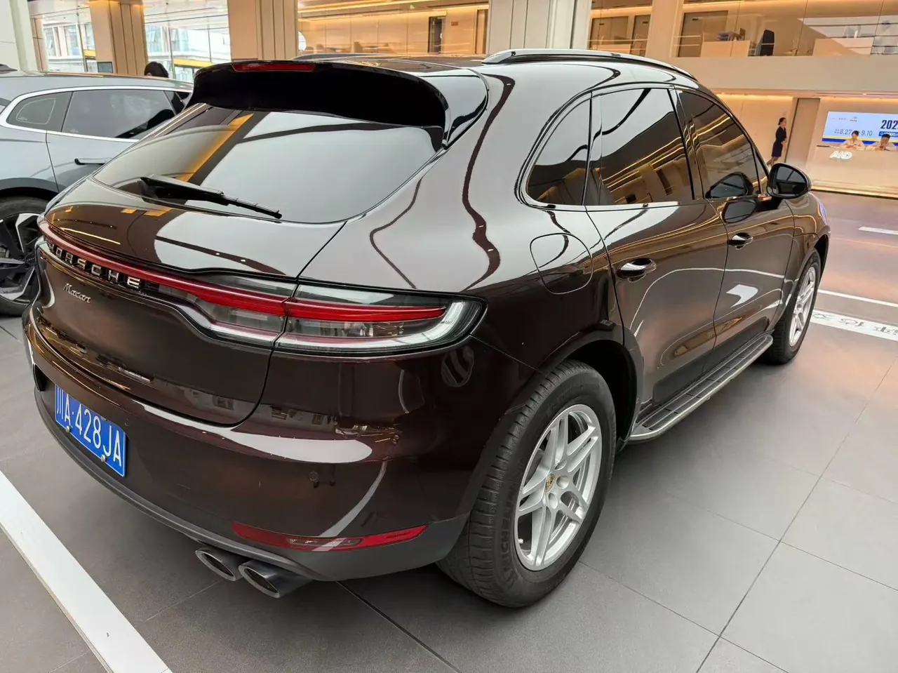 Porsche Macan (Imported) 2020 Macan 2.0T Automatic Gear 4