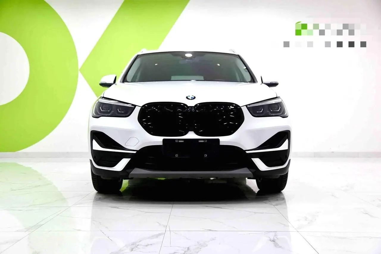 BMW 2020 X1 sDrive25Li 2.0T Leading Automatic Gear 2