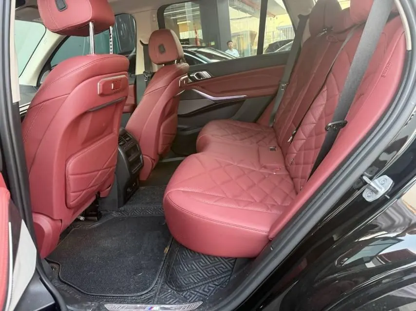 BMW 2023 X5 xDrive30Li 48V 2.0T exclusive m sports obsidian night suit automatic gear 5