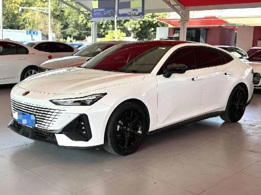ChangAn 2024 UNI-V 1.5T High Energy Edition Automatic Gear - View 1