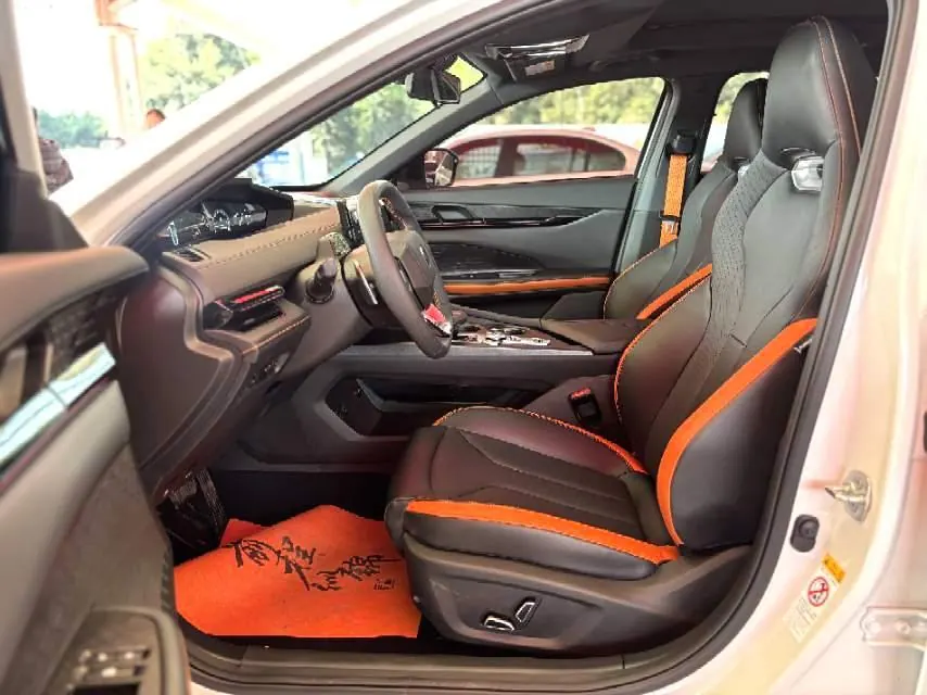 ChangAn 2024 UNI-V 1.5T High Energy Edition Automatic Gear 4