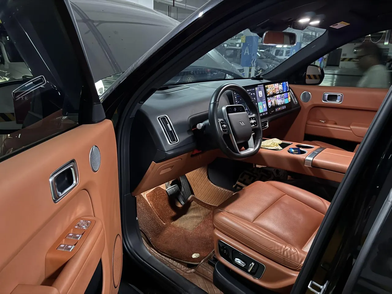 Li 2023 L9 Pro Edition Automatic Gear 5