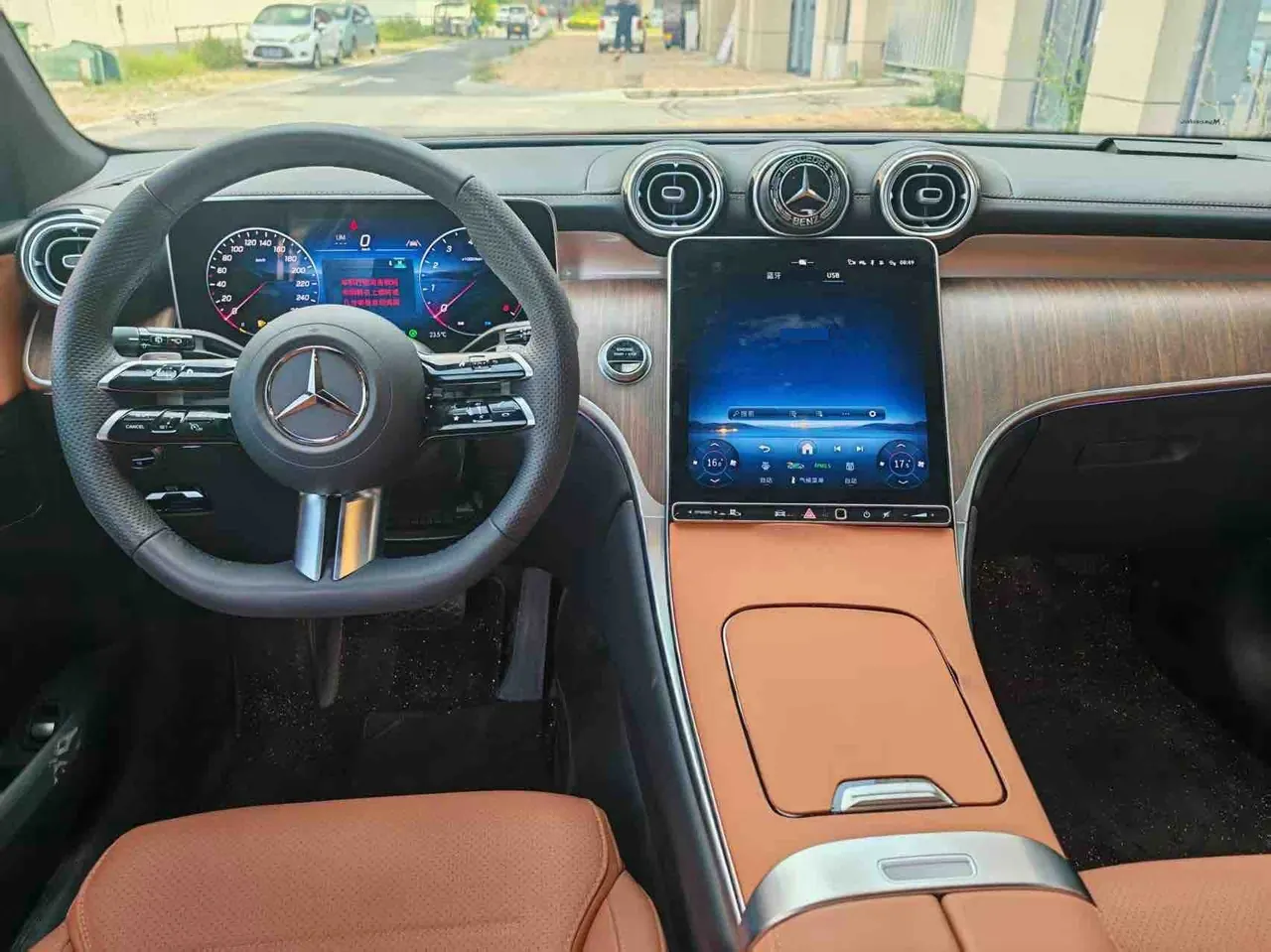 Mercedes Benz 2024 GLC 300 L 4MATIC 48V 2.0T dynamic 5-seat automatic gear 3