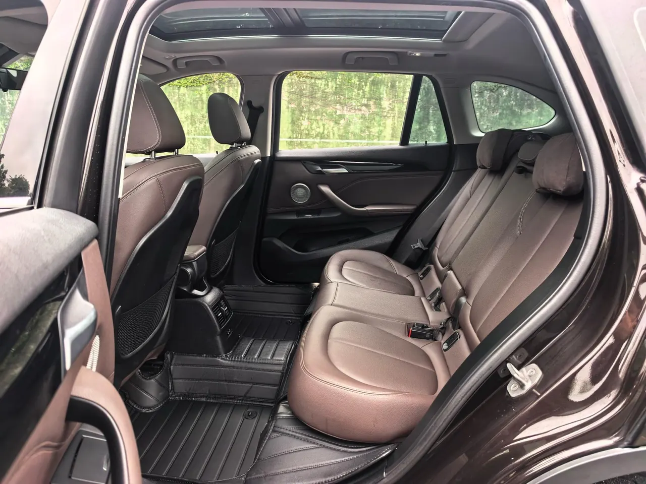 BMW 2022 X1 sDrive25Li 2.0T Leading Automatic Gear 5