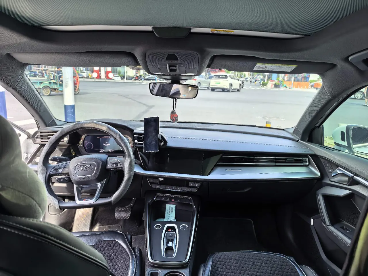 Audi 2025 A3L Limousine 1.5TFSI 35TFSI Flying Premium Automatic 8