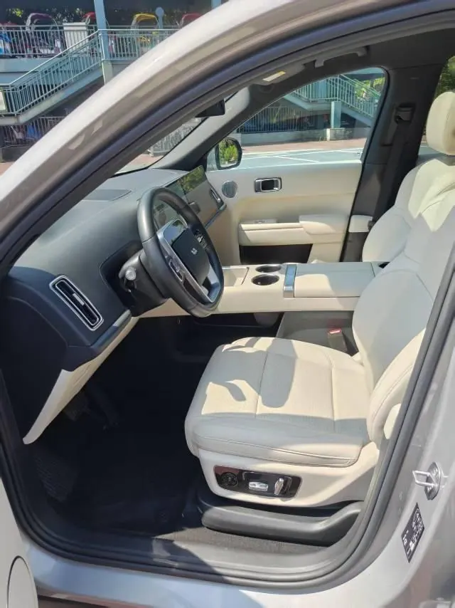 Li 2024 L9 Ultra automatic gear 6