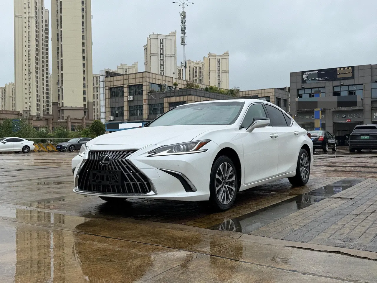 Lexus ES (Imported) 2022 ES200 2.0 Stepless Premium Edition Automatic Gear - View 1