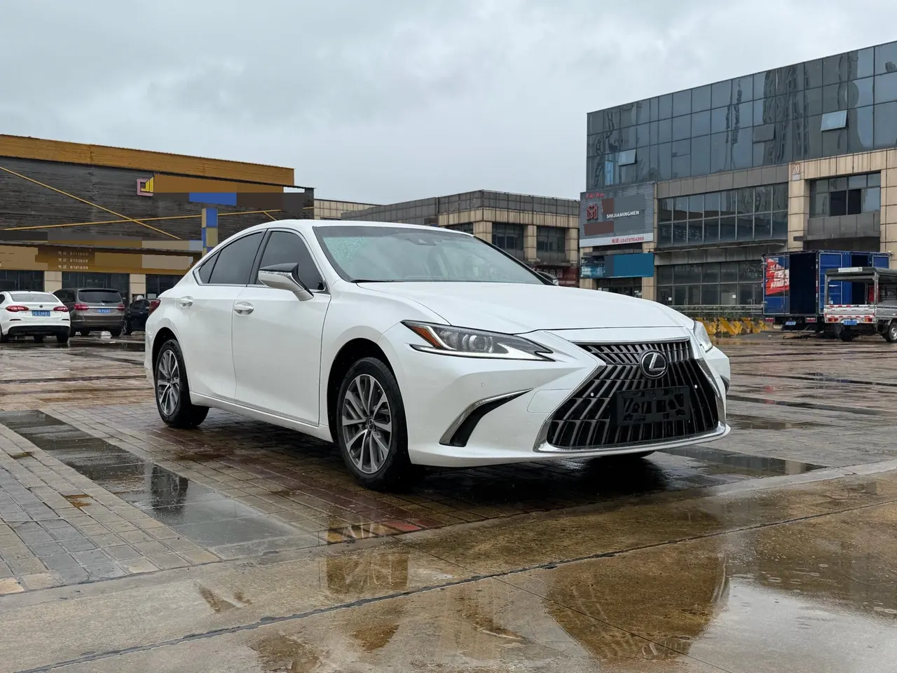Lexus ES (Imported) 2022 ES200 2.0 Stepless Premium Edition Automatic Gear 2