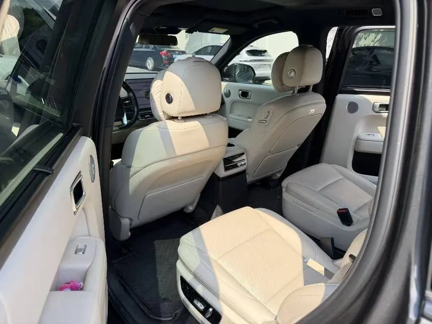 Li 2022 L9 1.5T Max Edition Automatic Gear 4
