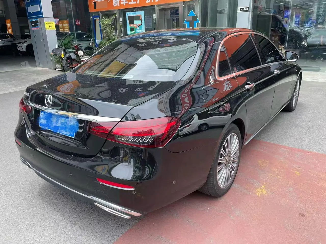 Mercedes Benz E Class 2023 E 300 L 2.0T Luxury Automatic Gear 2