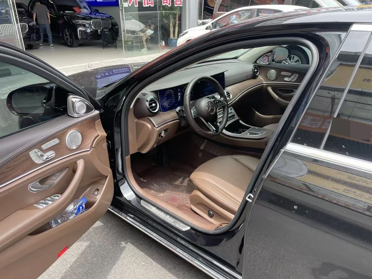 Mercedes Benz E Class 2023 E 300 L 2.0T Luxury Automatic Gear 3